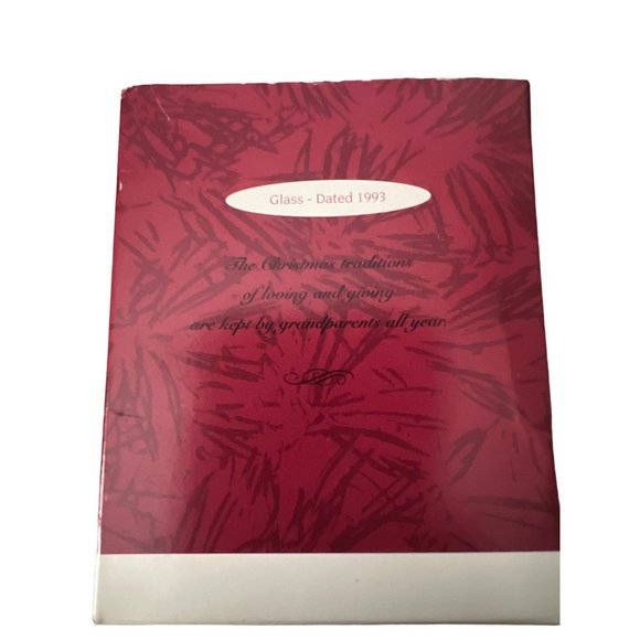 Vintage 1993 Grandparents 3 Inch Glass Hallmark Keepsake Ornament - Picture 4 of 4